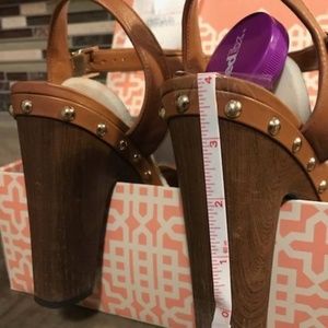 Gianni Bini Shoes - Sandals Gianni Bini Shoes - Sandals
